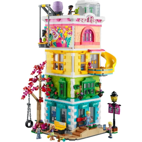 Imagine Lego Friends centrul comunitar din orașul Heartlake 41748