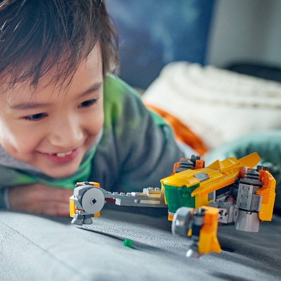 Imagine LEGO Marvel Nava lui Baby Rocket 76254
