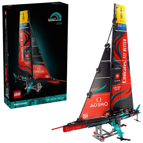 Imagine Lego Technic Iahtul Emirates Team New Zealand AC75 42174