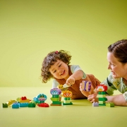 Imagine LEGO DUPLO GRADINA SI FLORI CREATIVE 10444