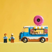 Imagine LEGO CITY FURGONETA DE GOGOSI 60452