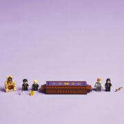 Imagine LEGO HARRY POTTER TM CASTELUL HOGWARTS CLUBUL DUELISTILOR 76441