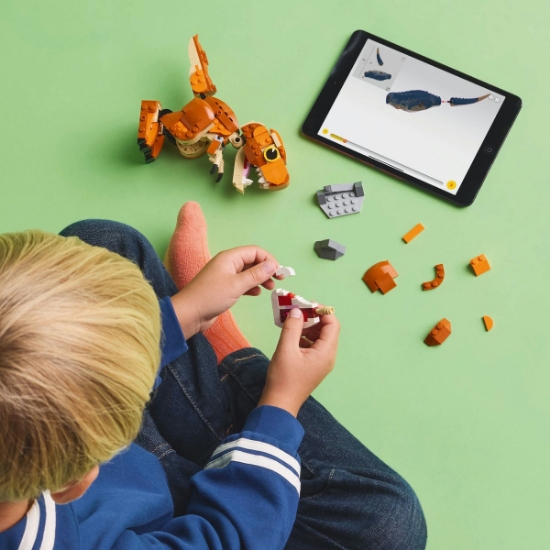 Imagine LEGO Jurassic World Little Eatie T. rex 76967