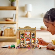 Imagine Lego Friends Restaurant și Școala de Gastronomie 42655