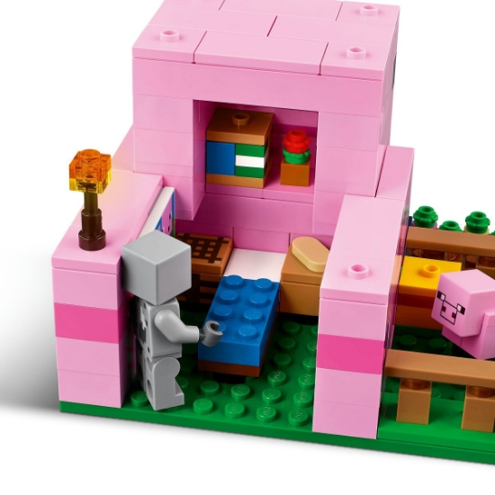 Imagine LEGO Minecraft Casa-Purcelus 21268