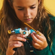 Imagine LEGO Ninjago Costumul robot de luptă al lui Zane 71827