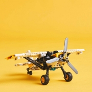 Imagine LEGO TECHNIC AVION PENTRU ZONE GREU ACCESIBILE 42198