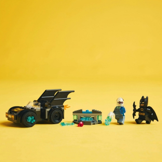 Imagine LEGLego Super Heroes Batman și Batmobile vs. Mr. Freeze 76301