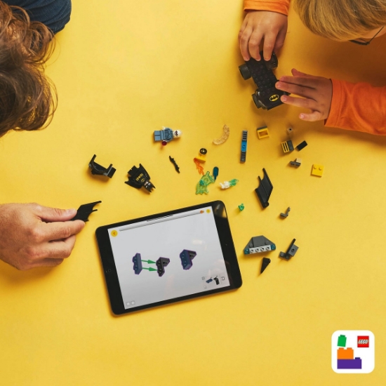 Imagine LEGLego Super Heroes Batman și Batmobile vs. Mr. Freeze 76301