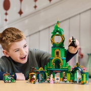 Imagine LEGO WICKED BUN VENIT IN ORASUL DE SMARALD 75684