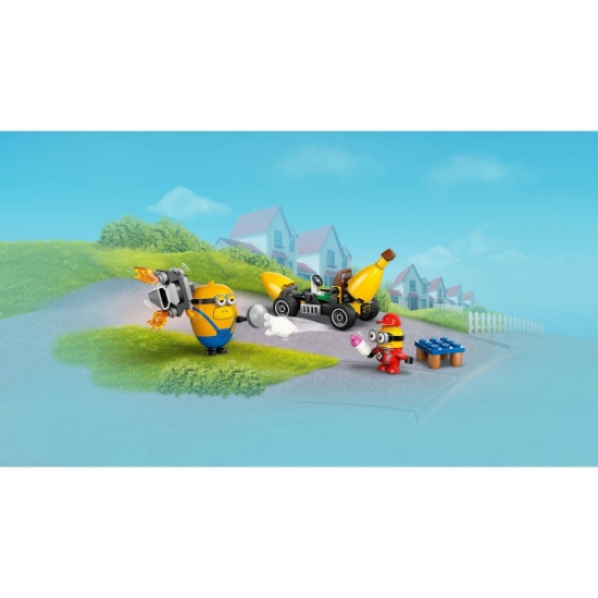 Imagine LEGO Despicable Me4 Minionii și mașina banană 75580