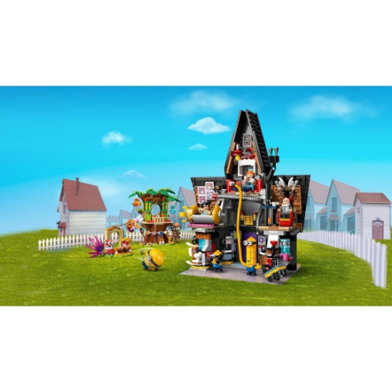 Imagine LEGO Despicable Me4 Reședința de familie a lui Gru și a minionilor 75583