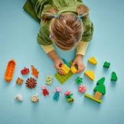 Imagine LEGO DUPLO EXCURSIE CU CORTUL 10452