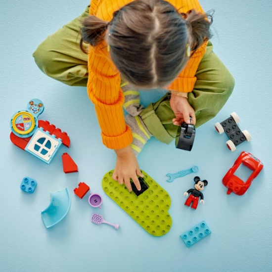 Imagine LEGO DUPLO Clubul și mașina lui Mickey Mouse 10454