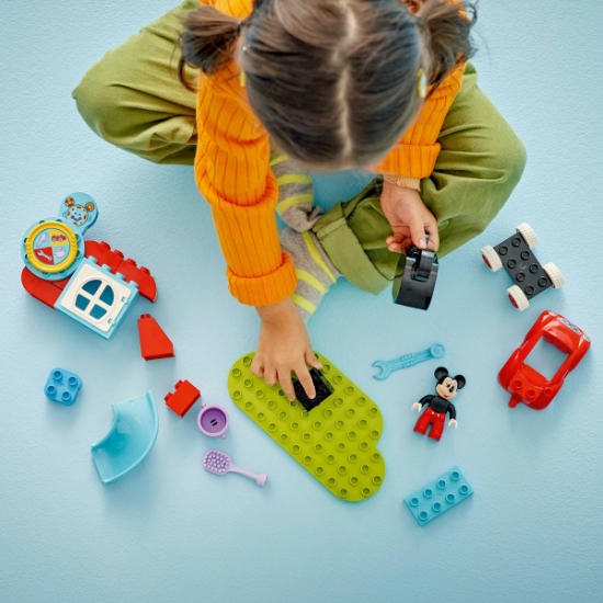Imagine LEGO DUPLO Clubul și mașina lui Mickey Mouse 10454