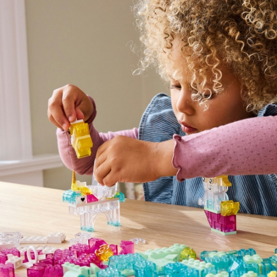 Imagine Lego Classic Cutie Transparentă Magică 11040