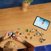 Imagine LEGO HORIZON ADVENTURES ALOY SI VARL VS SHELL WALKER SI SAWTOOTH 77037