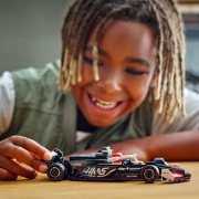 Imagine LEGO SPEED CHAMPIONS MASINA DE CURSE F1 MONEYGRAM HAAS VF-24 77250