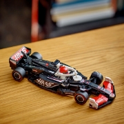 Imagine LEGO SPEED CHAMPIONS MASINA DE CURSE F1 MONEYGRAM HAAS VF-24 77250
