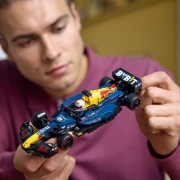 Imagine LEGO SPEED CHAMPIONS Masina de curse F1 Oracle Red Bull Racing 77243
