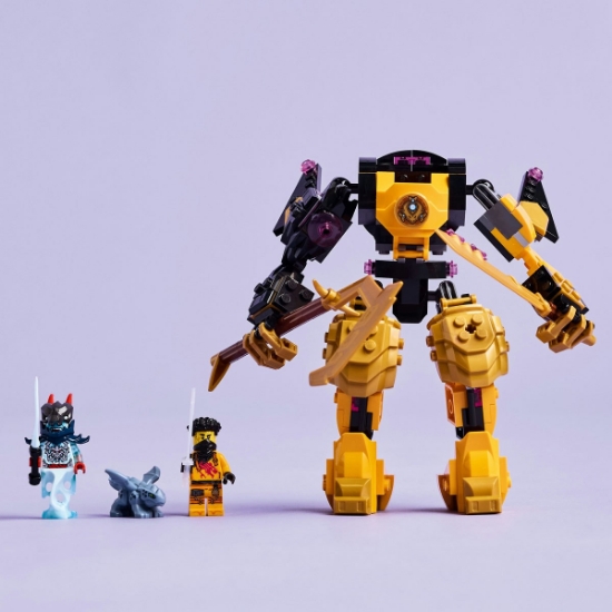 Imagine Lego Ninjago Robotul de luptă Spinjitzu a lui Arin 71839