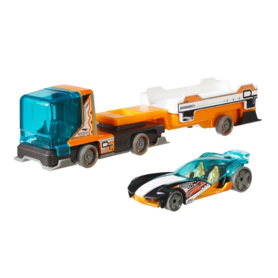 Imagine Set camion și mașină sport Hot Wheels District Transport