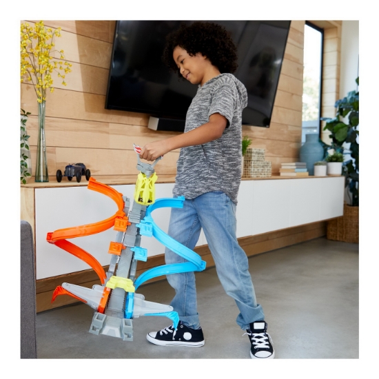 Imagine Hot Wheels Action pista campionilor