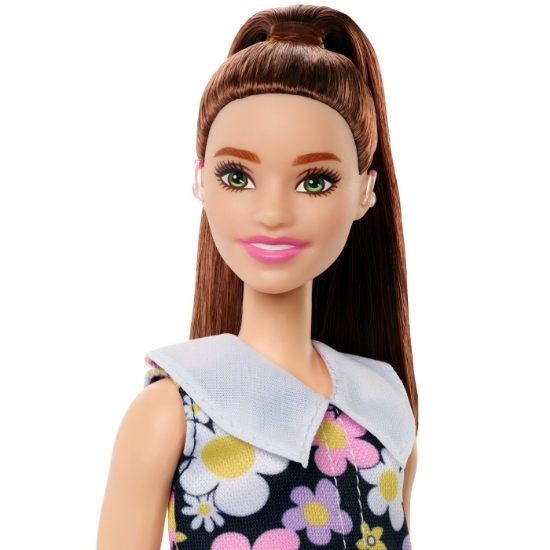 Imagine PAPUSA BARBIE FASHIONISTA SATENA CU ROCHIE CU IMPRIMEU FLORAL