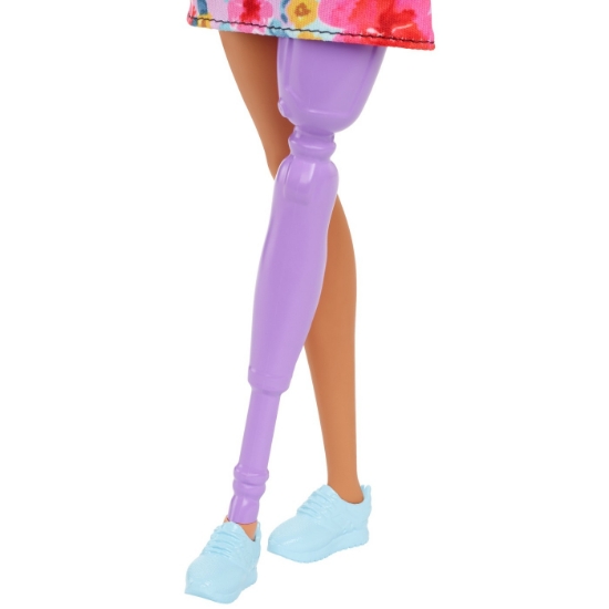 Imagine PAPUSA BARBIE FASHIONISTA CU PAR ROZ SI PICIOR PROTETIC