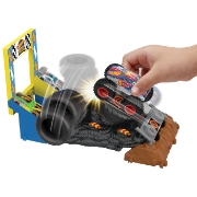 Imagine HOT WHEELS MONSTER TRUCKS ENTRY CHALLENGE ARENA SMASHERS PROVOCAREA SMASH RACE