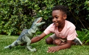 Imagine JURASSIC WORLD STRIKE N ROAR DINOZAUR GIGANOTOSAURUS