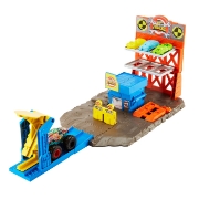 Imagine HOT WHEELS MONSTER TRUCKS SET BLAST STATION 