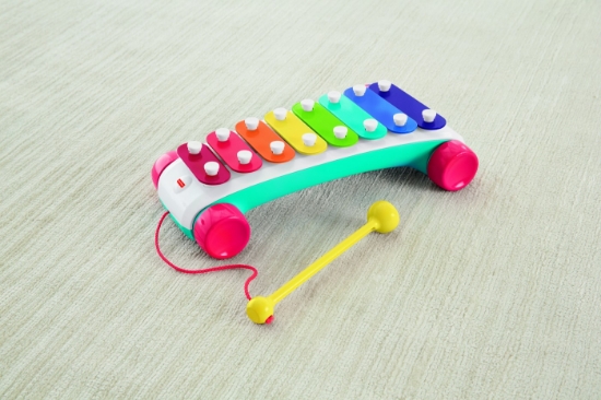 Imagine Fisher Price – Xilofon colorat cu roți și sfoară de tras