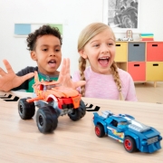 Imagine HOT WHEELS MONSTER TRUCK MEGA SET CONSTRUCTIE CURSA TIGER SHARK CHOMP