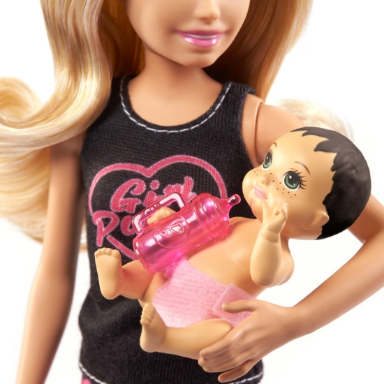 Imagine BARBIE PAPUSA SKIPPER FIRST JOBS BABYSITTER PAPUSA BLONDA
