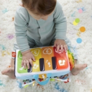 Imagine FISHER PRICE KICK&PLAY PIAN MOALE
