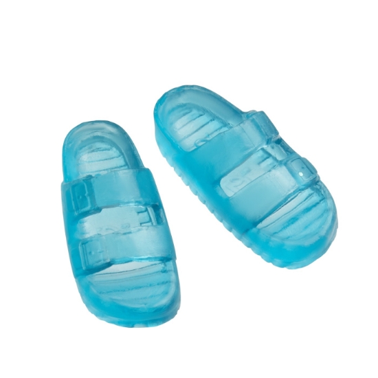 Imagine BARBIE PAPUSA BARBIE IN CALATORIE