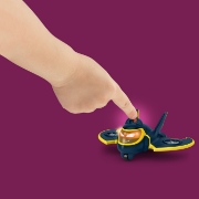 Imagine FISHER PRICE BATWHEELS SET 2 MASINUTE CU LUMINI REDBIRD SI BATWING SCARA 1:55