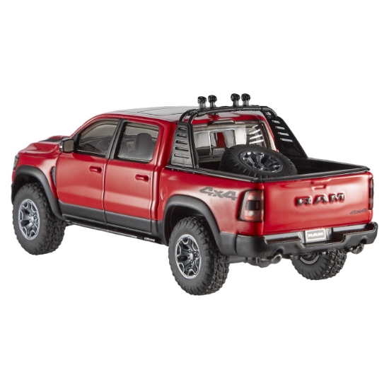 Imagine Hot Wheels Premium Real Riders mașinuță metalică RAM 4x4 scară 1:43