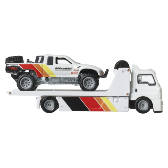 Imagine  Hot Wheels transportator Fleet Street cu mașinuță Toyota Off Road Truck, scară 1:64