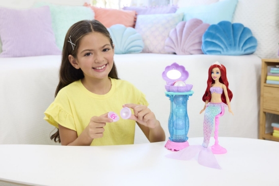 Imagine DISNEY PRINCESS PAPUSA ARIEL SI MASUTA DE MACHIAJ CU SURPRIZE