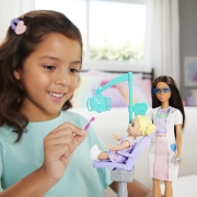 Imagine BARBIE SET DE JOACA PAPUSA BARBIE BRUNETA FACE CARIERA STOMATOLOG