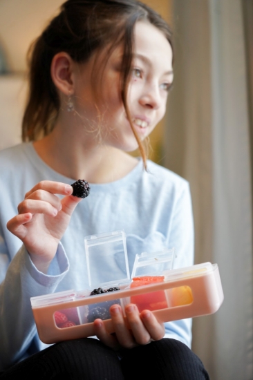 Imagine Cutie snack cu 4 compartimente, Melii, roz