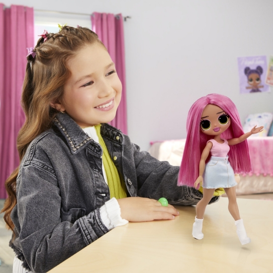 Imagine L.O.L SURPRISE! O.M.G. PAPUSA CITY BABE