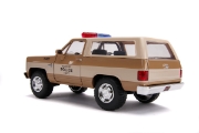 Imagine MACHETA METALICA 1980 CHEVY POLICE K5 SCARA 1 LA 24