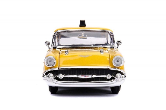 Imagine Yellow Taxi Chevy 1957 Deadpool scară 1:24