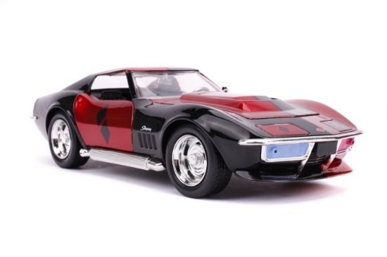 Imagine Mașinuță din metal Harley Quinn 1969 Chevy Corvette scară 1:24