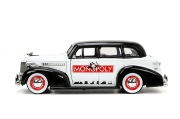 Imagine JADA SET MASINUTA METALICA CHEVROLET MASTER DELUXE 1939 SCARA 1:24 SI FIGURINA MR MONOPOLY
