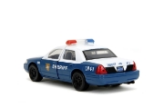 Imagine JADA THE WALKING DEAD RICK CRIMES MASINUTA METALICA FORD CROWN VICTORIA SCARA 1:32