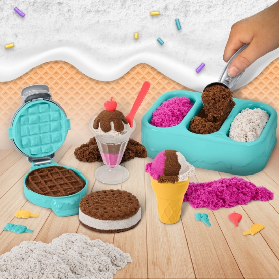 Imagine  Kinetic Sand set înghețată și prăjiturele colorate și parfumate